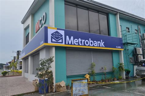 Metrobank Carmen Rosales .